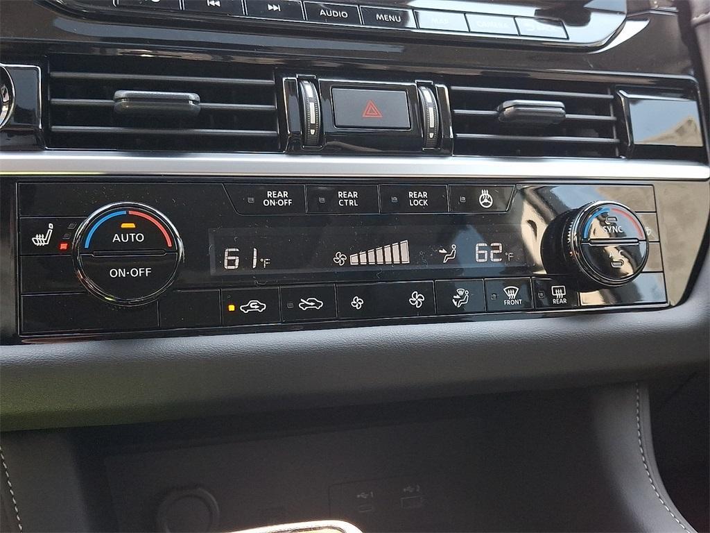 new 2025 Nissan Pathfinder car, priced at $43,511