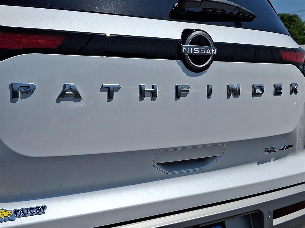 new 2025 Nissan Pathfinder car, priced at $43,511
