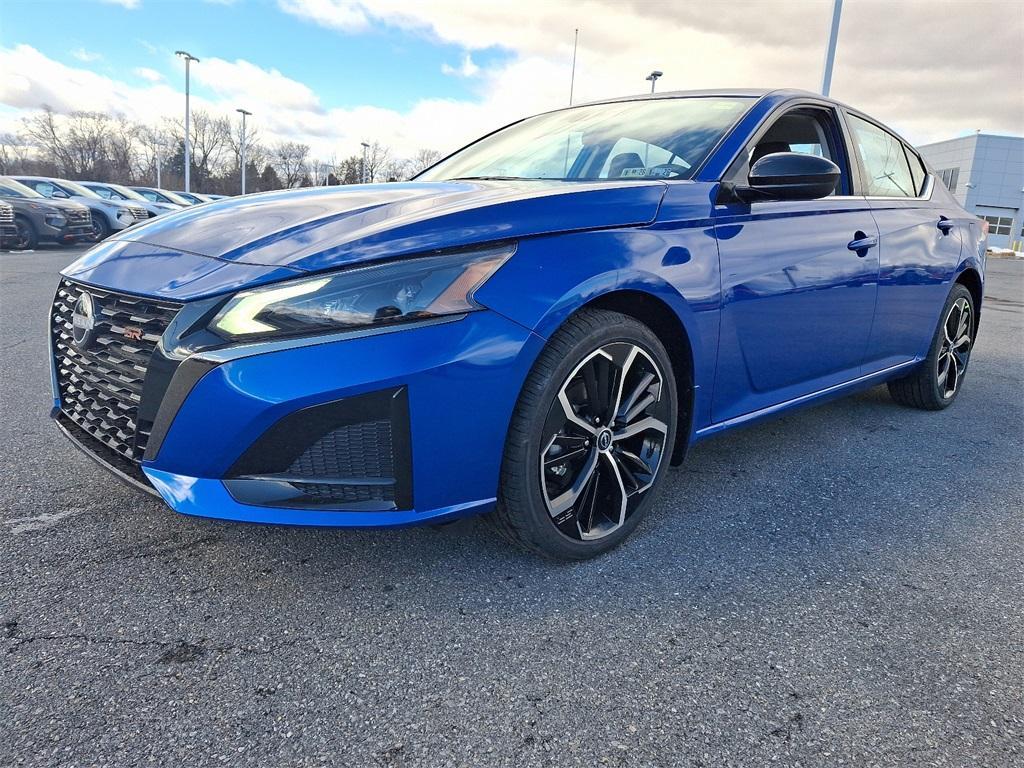 new 2025 Nissan Altima car, priced at $30,669