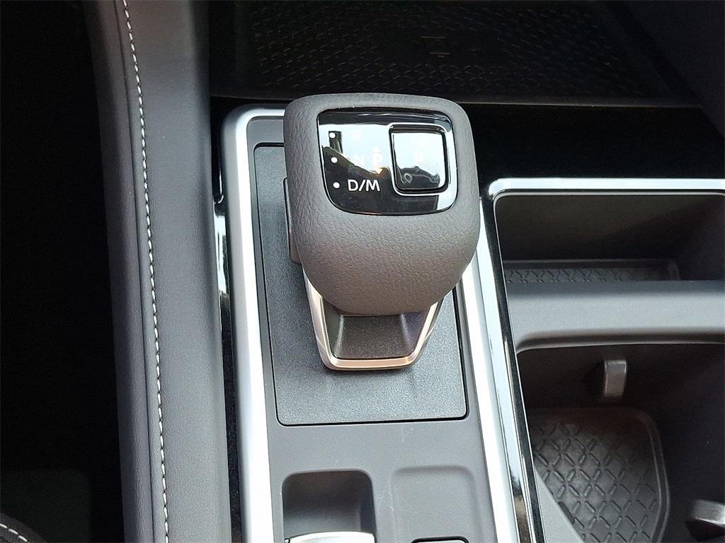 new 2025 Nissan Pathfinder car, priced at $38,561