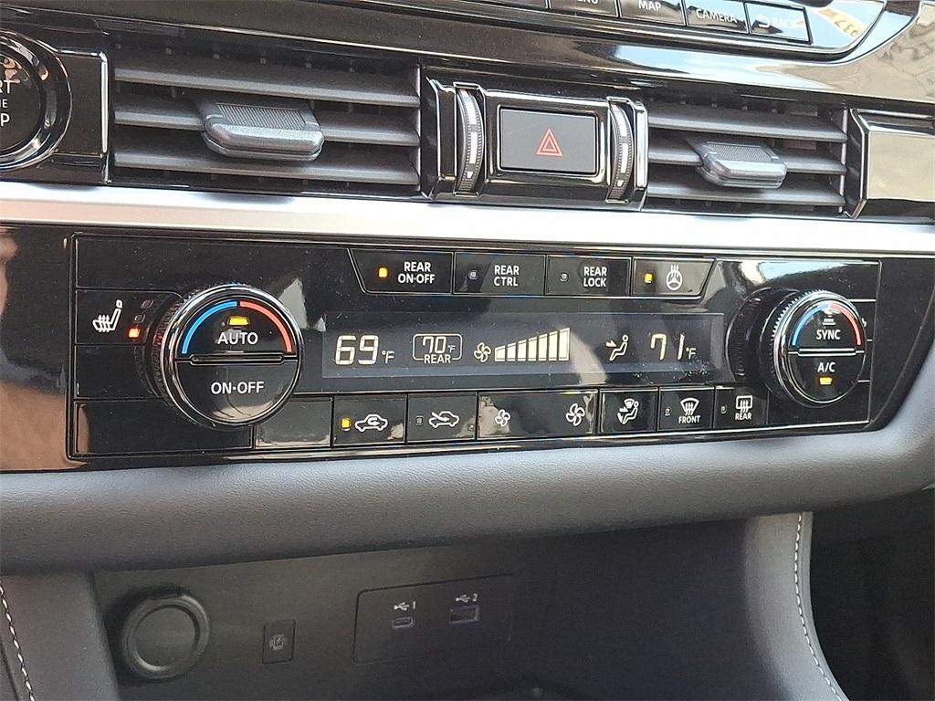 new 2025 Nissan Pathfinder car, priced at $38,561