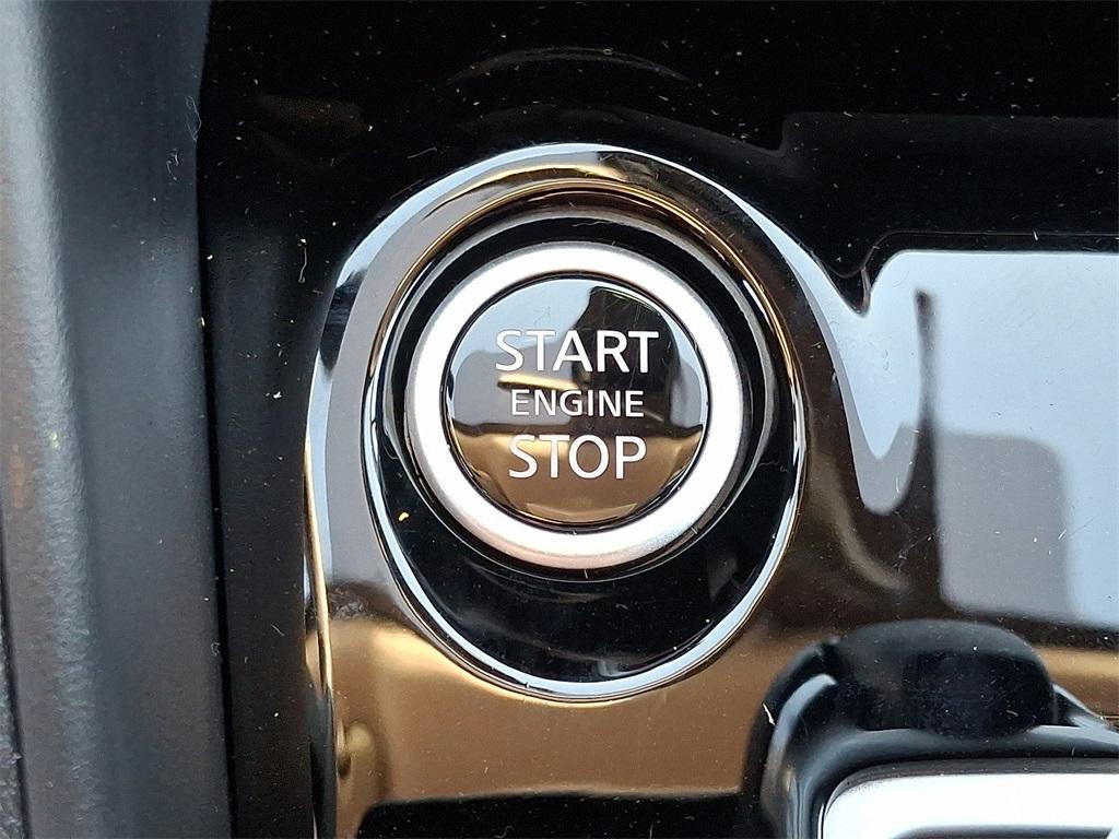 new 2025 Nissan Versa car, priced at $21,734