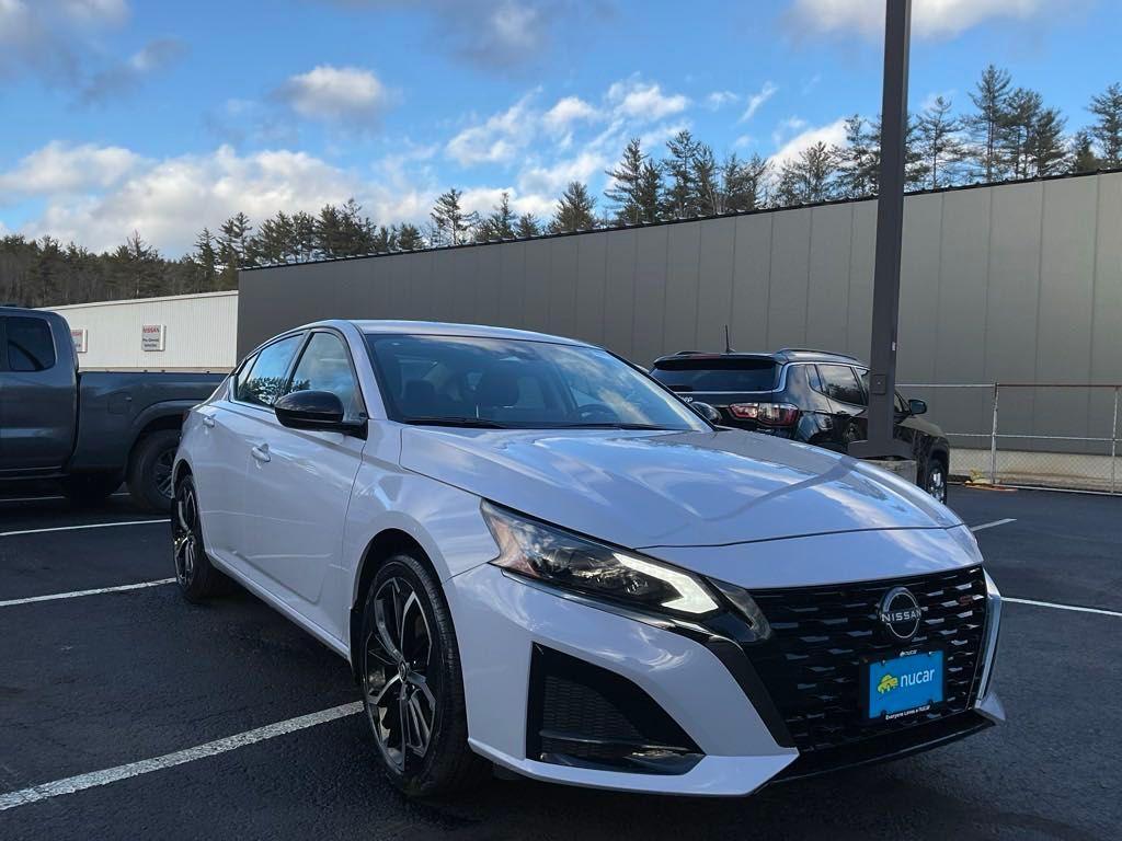 new 2025 Nissan Altima car, priced at $32,169