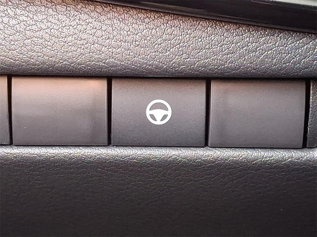 new 2026 Nissan Kicks car, priced at $29,489