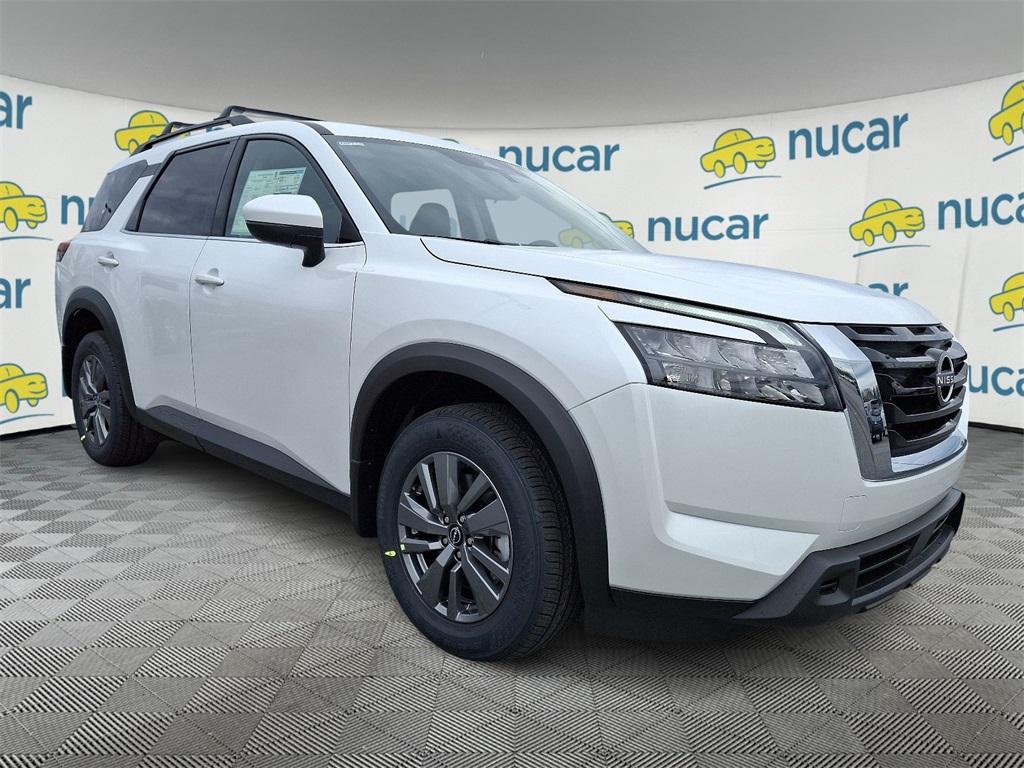 new 2025 Nissan Pathfinder car, priced at $38,400