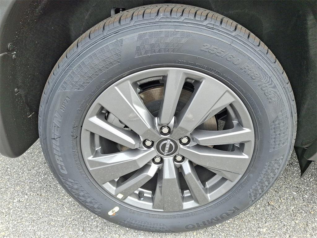 new 2025 Nissan Pathfinder car, priced at $38,400
