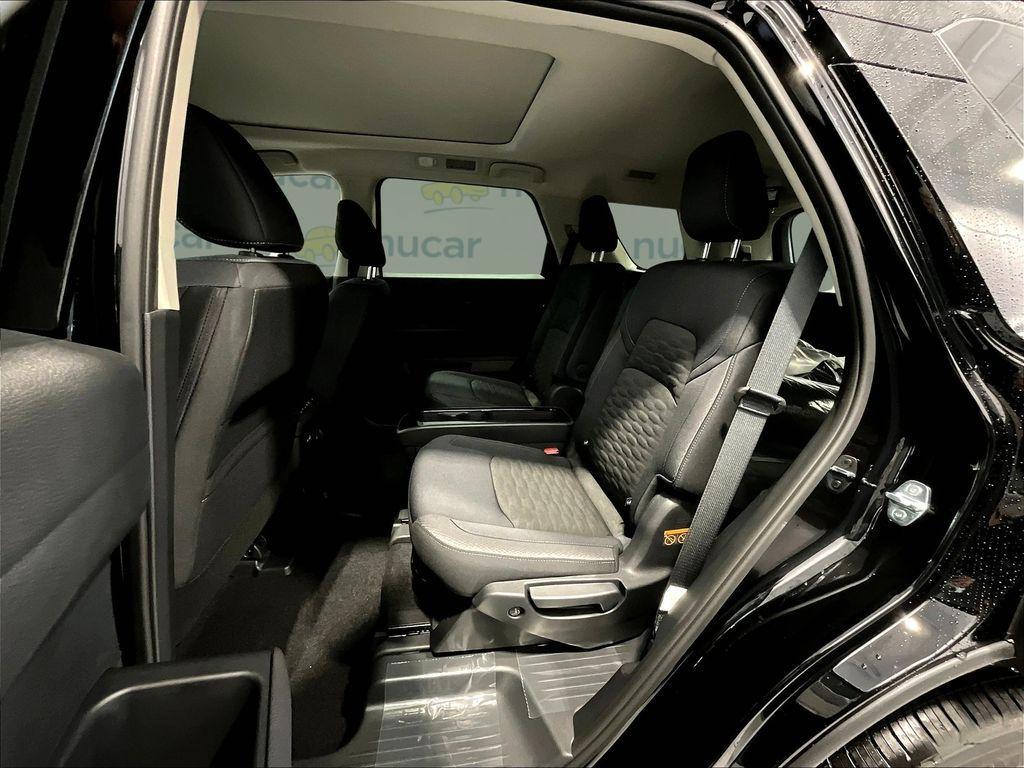 new 2025 Nissan Pathfinder car, priced at $37,676