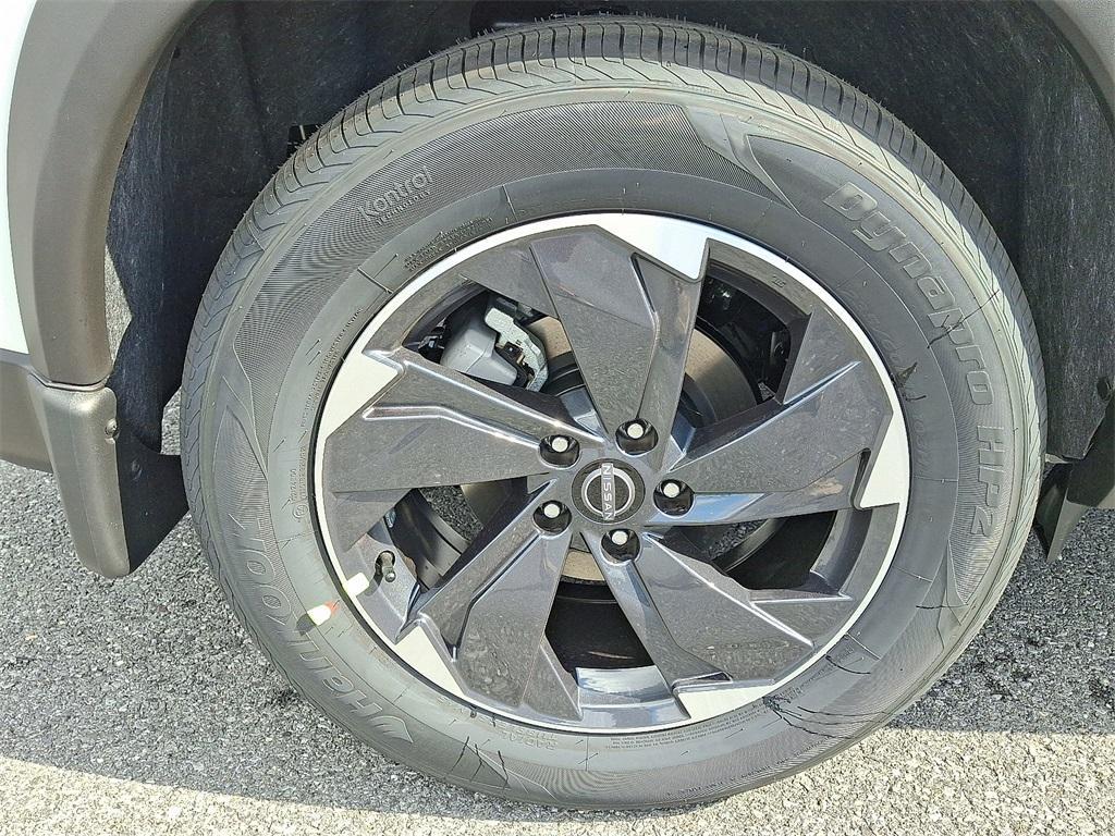 new 2026 Nissan Rogue car, priced at $31,971