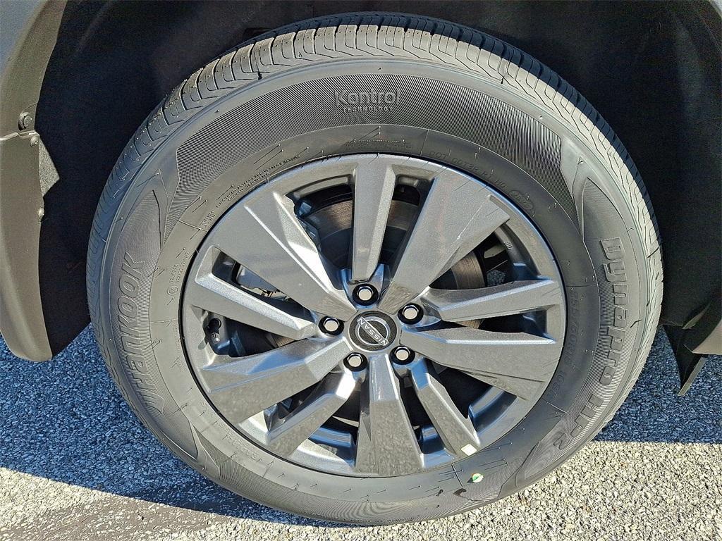 new 2025 Nissan Pathfinder car, priced at $31,967