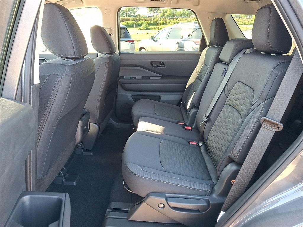 new 2025 Nissan Pathfinder car, priced at $31,967
