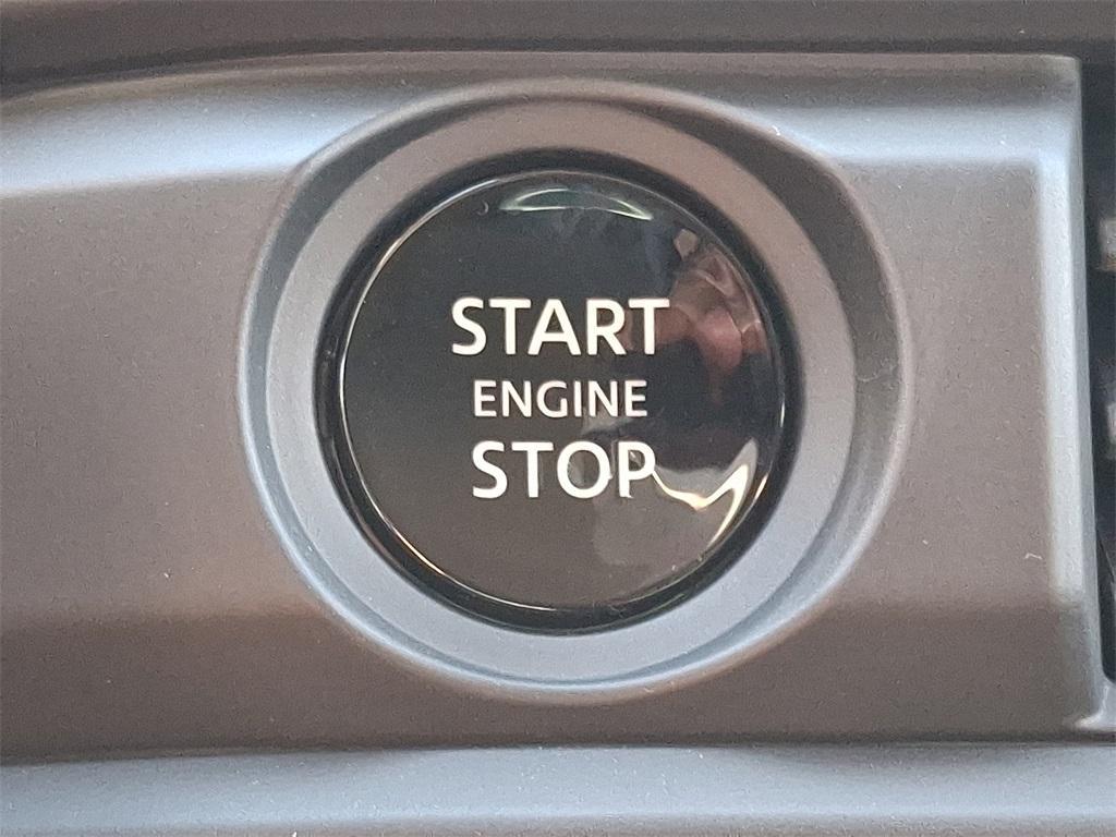 new 2025 Nissan Pathfinder car, priced at $32,496