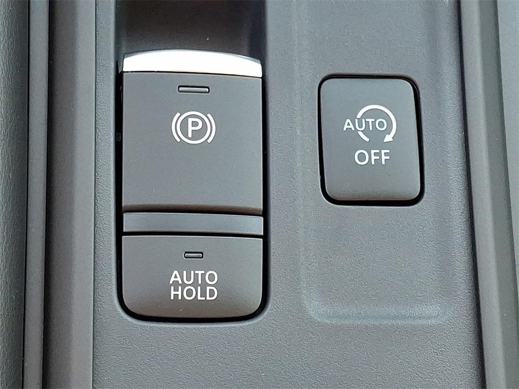 new 2025 Nissan Pathfinder car, priced at $32,496