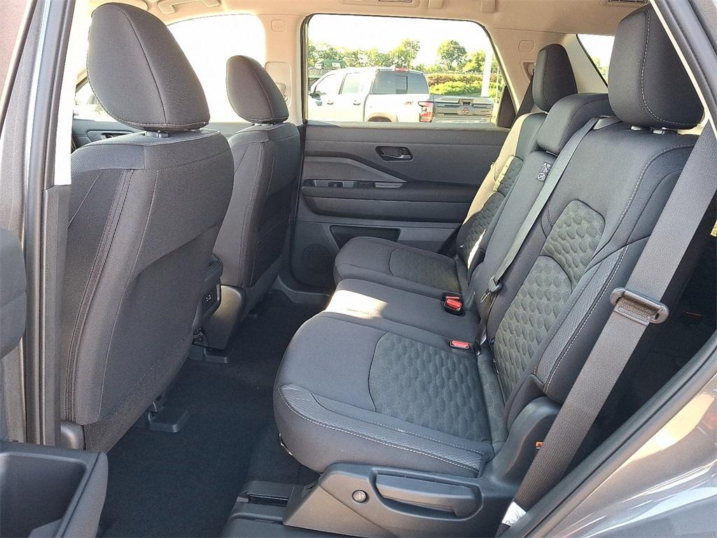 new 2025 Nissan Pathfinder car, priced at $32,496