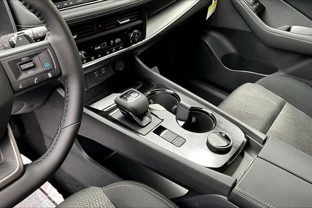 new 2025 Nissan Rogue car, priced at $33,282