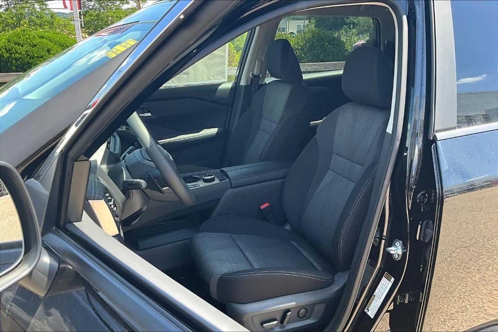 new 2025 Nissan Rogue car, priced at $33,385