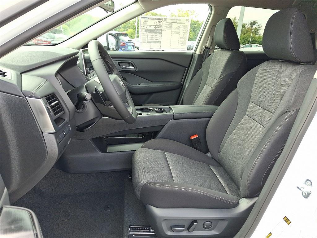 new 2026 Nissan Rogue car, priced at $31,298