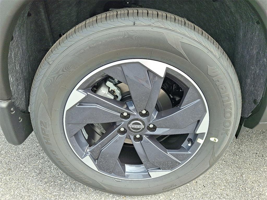 new 2026 Nissan Rogue car, priced at $31,298