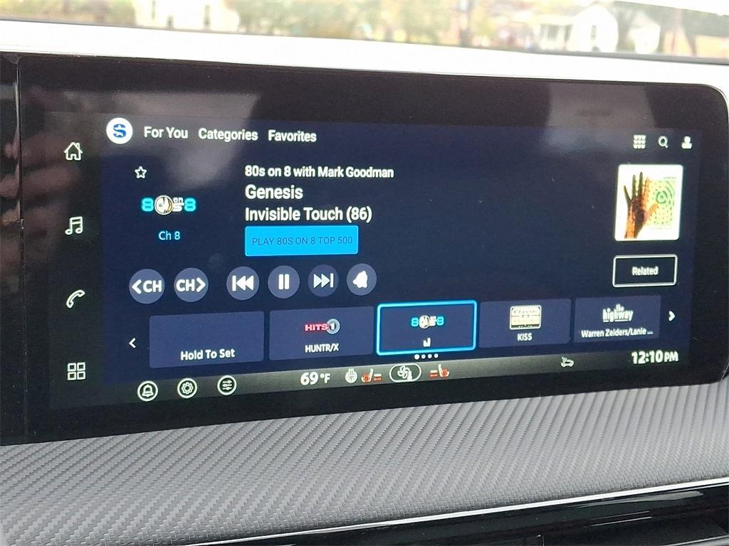 new 2026 Nissan Kicks car, priced at $31,291