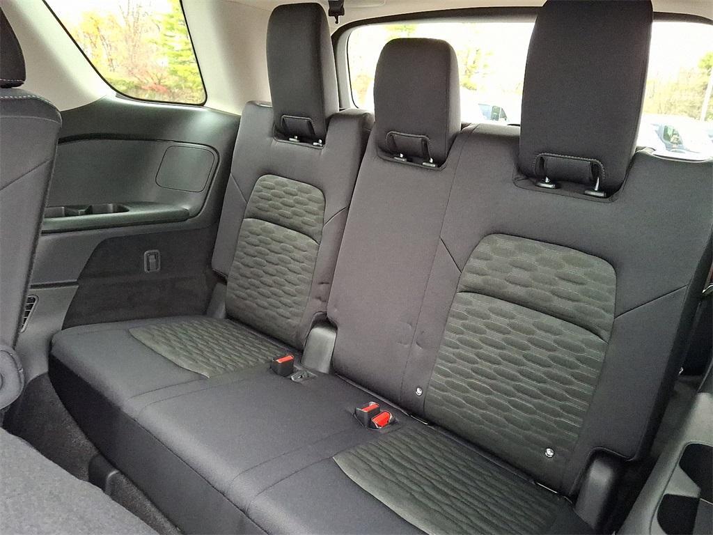 new 2025 Nissan Pathfinder car, priced at $37,914