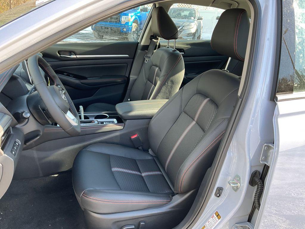 new 2025 Nissan Altima car, priced at $30,832