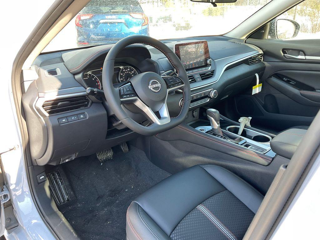 new 2025 Nissan Altima car, priced at $30,832