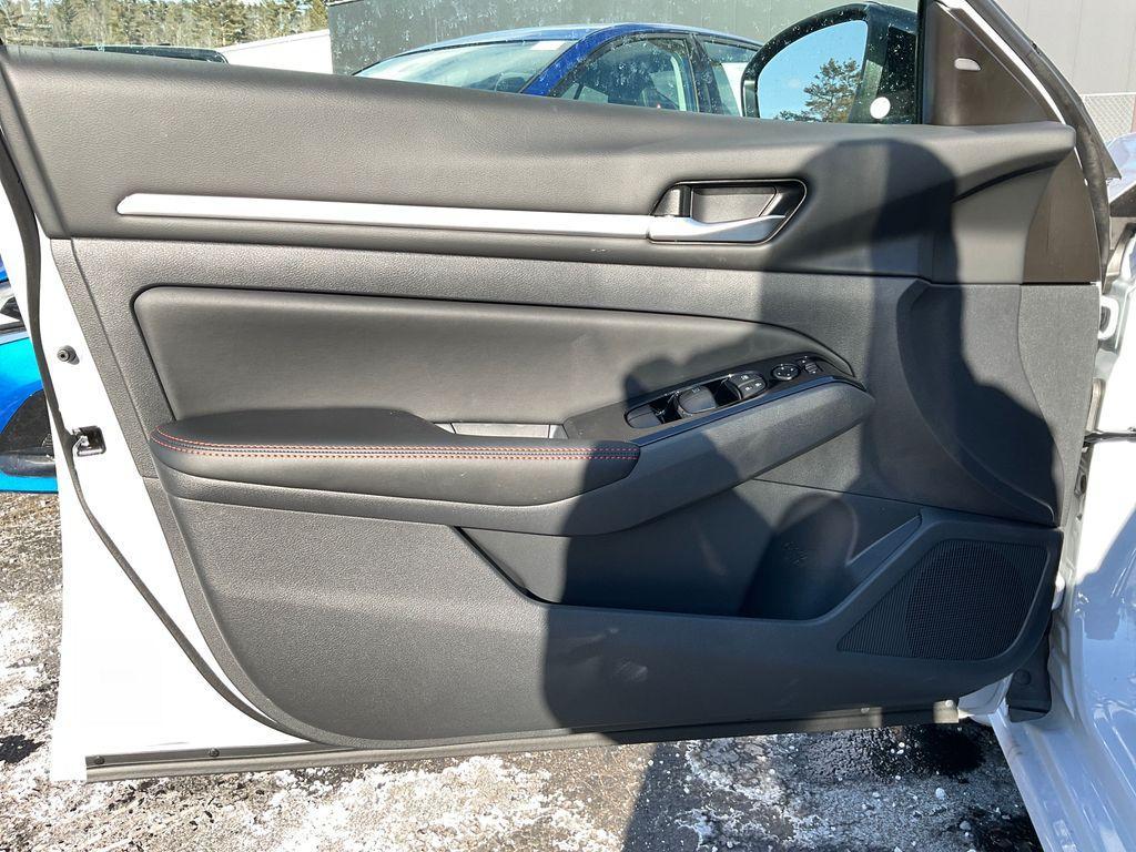 new 2025 Nissan Altima car, priced at $30,832