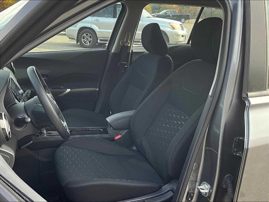 new 2024 Nissan Kicks car, priced at $25,930