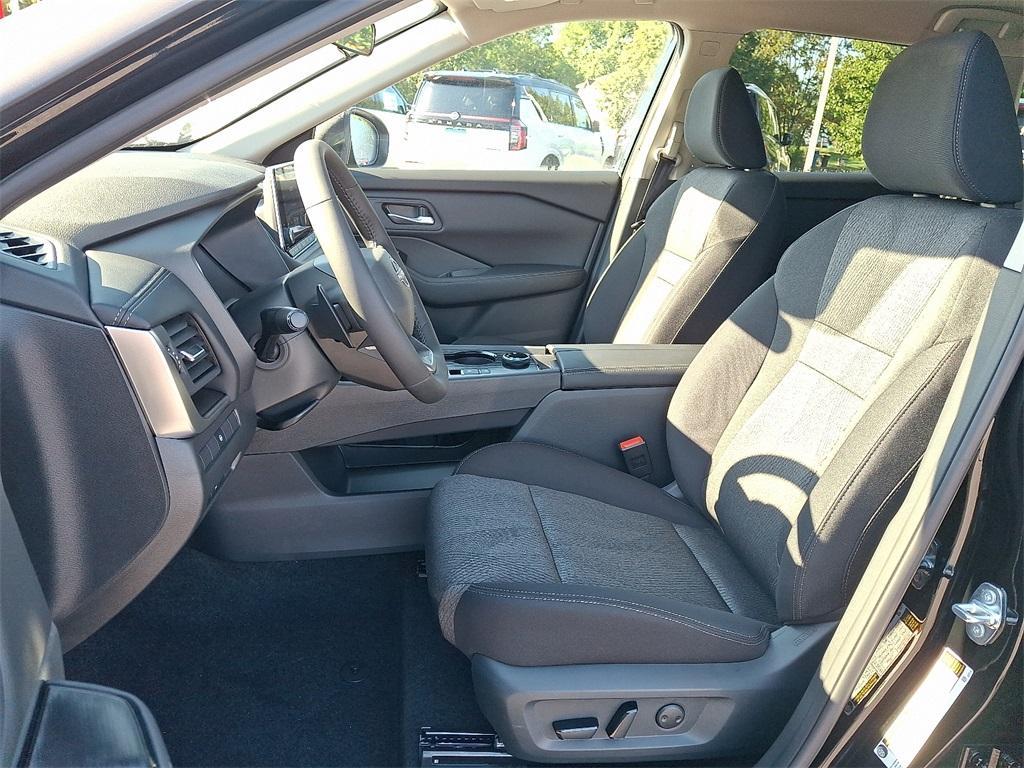 new 2026 Nissan Rogue car, priced at $30,428