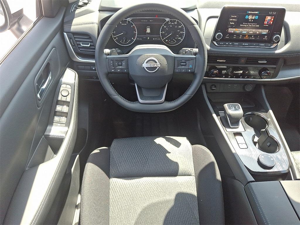new 2025 Nissan Rogue car