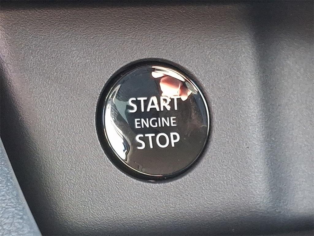new 2025 Nissan Rogue car
