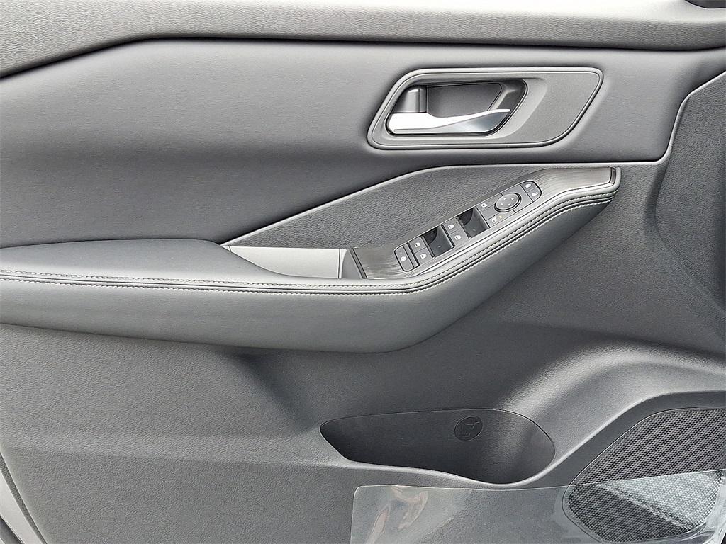 new 2026 Nissan Rogue car, priced at $30,145