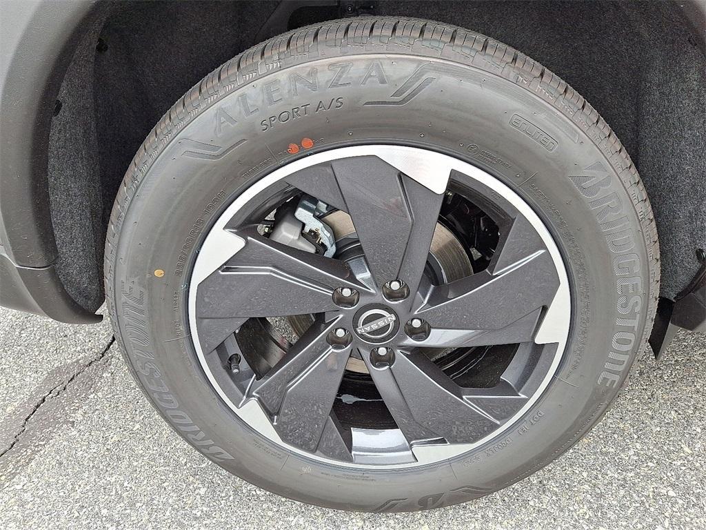 new 2026 Nissan Rogue car, priced at $30,145