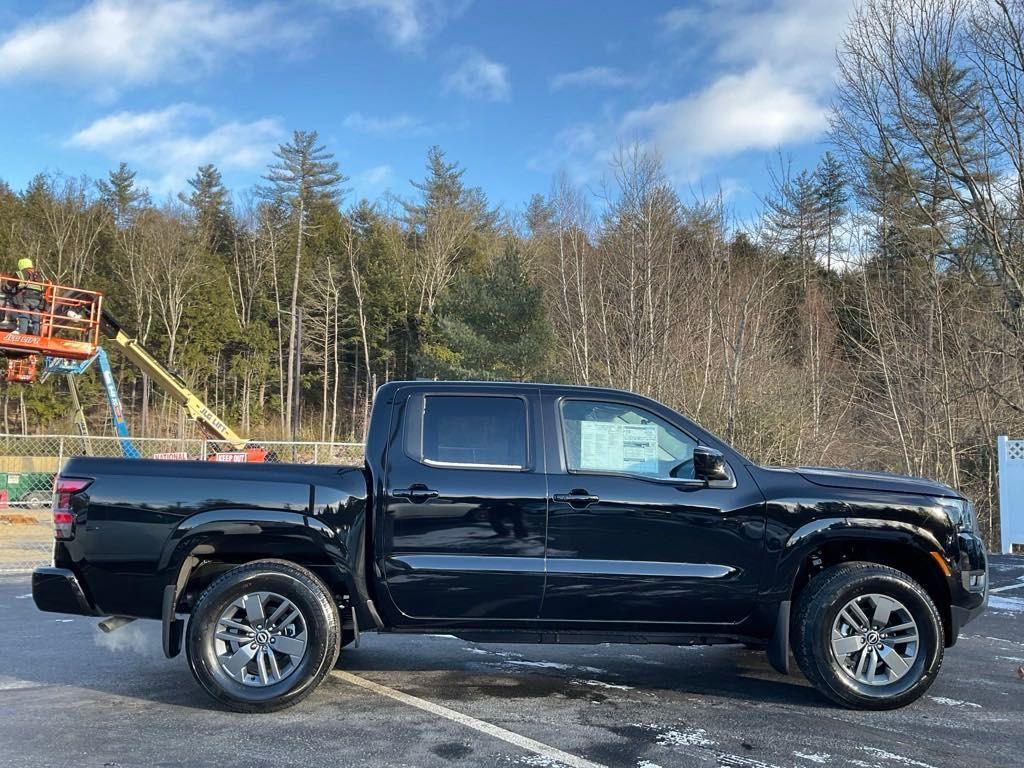 new 2025 Nissan Frontier car, priced at $37,369