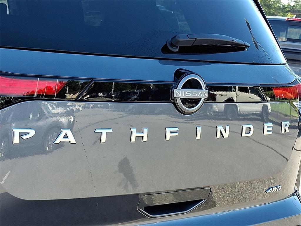 new 2025 Nissan Pathfinder car, priced at $32,417