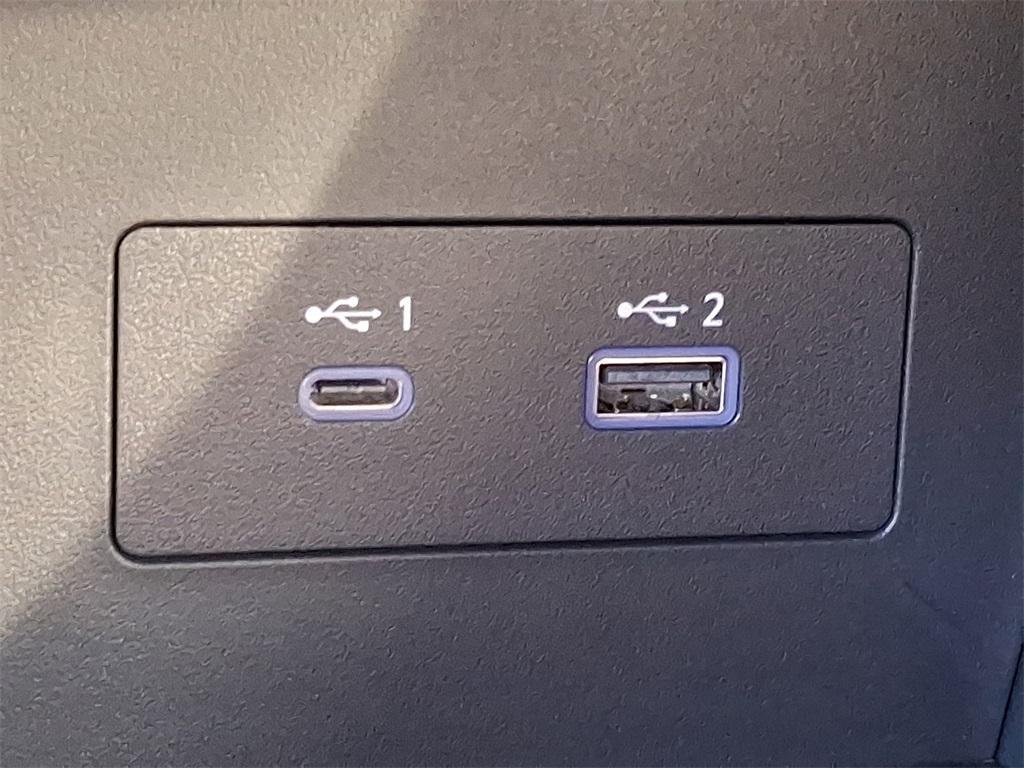 new 2025 Nissan Pathfinder car, priced at $32,417