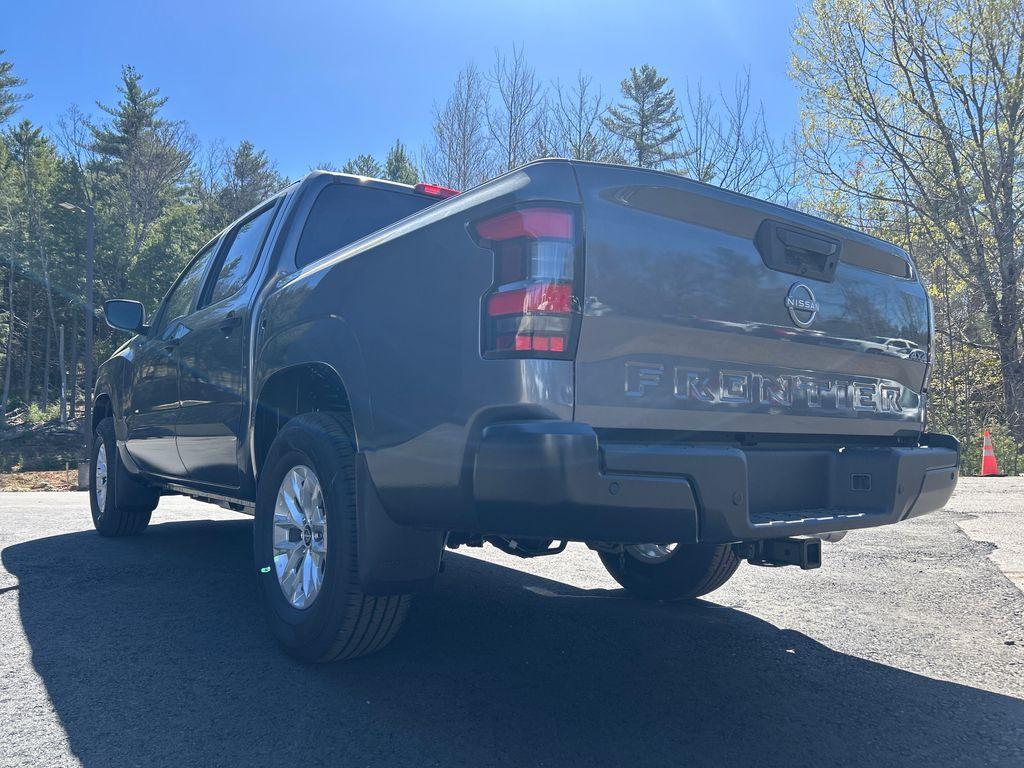 new 2025 Nissan Frontier car, priced at $34,182