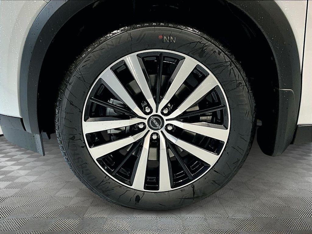 new 2025 Nissan Pathfinder car, priced at $46,449