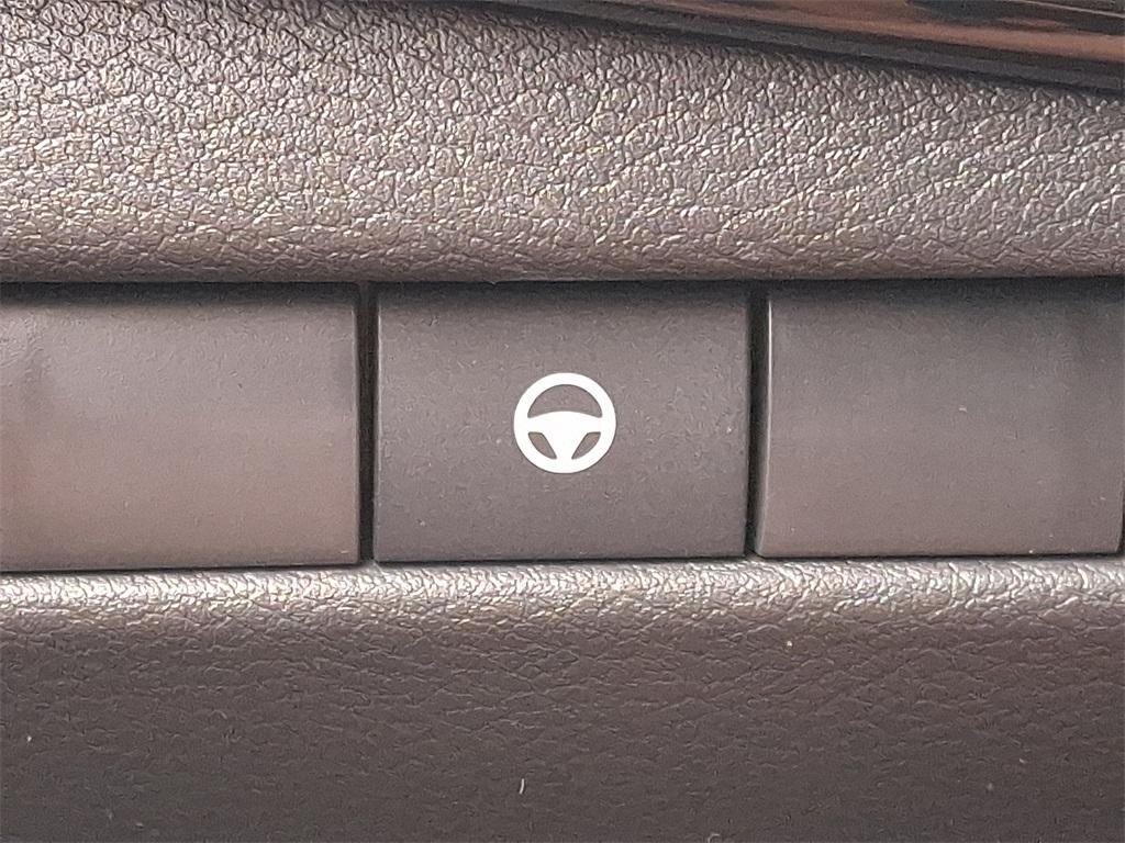 new 2026 Nissan Kicks car, priced at $29,489