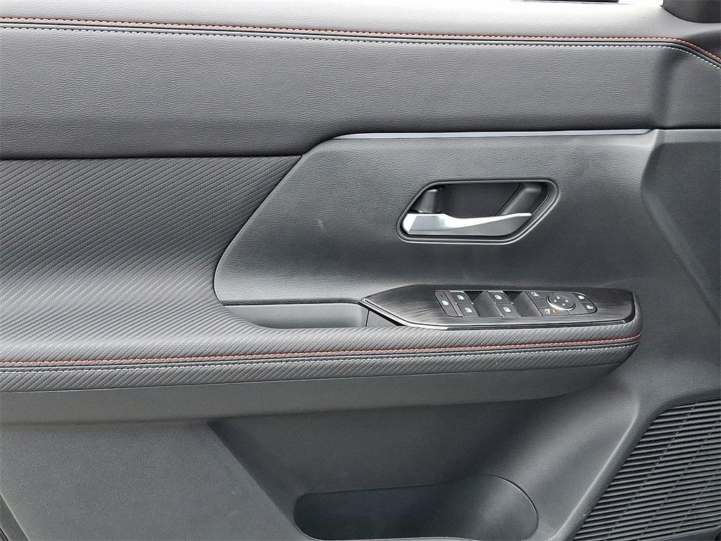 new 2026 Nissan Kicks car, priced at $29,489