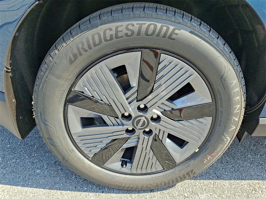 new 2025 Nissan Murano car, priced at $41,924