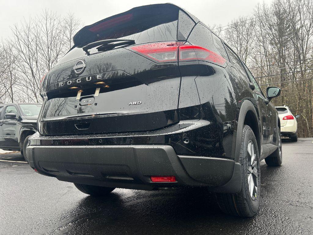 new 2025 Nissan Rogue car, priced at $30,613