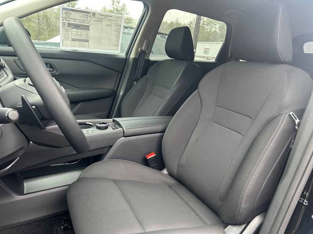 new 2025 Nissan Rogue car, priced at $30,613