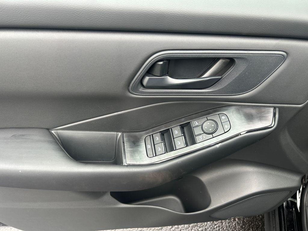 new 2025 Nissan Rogue car, priced at $30,613