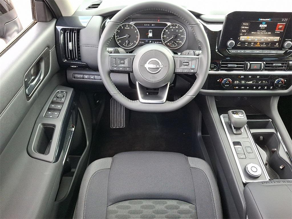 new 2025 Nissan Pathfinder car, priced at $40,120