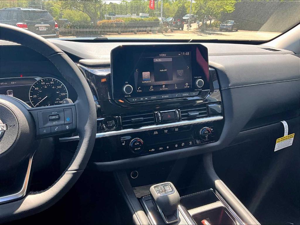 new 2025 Nissan Pathfinder car, priced at $44,535