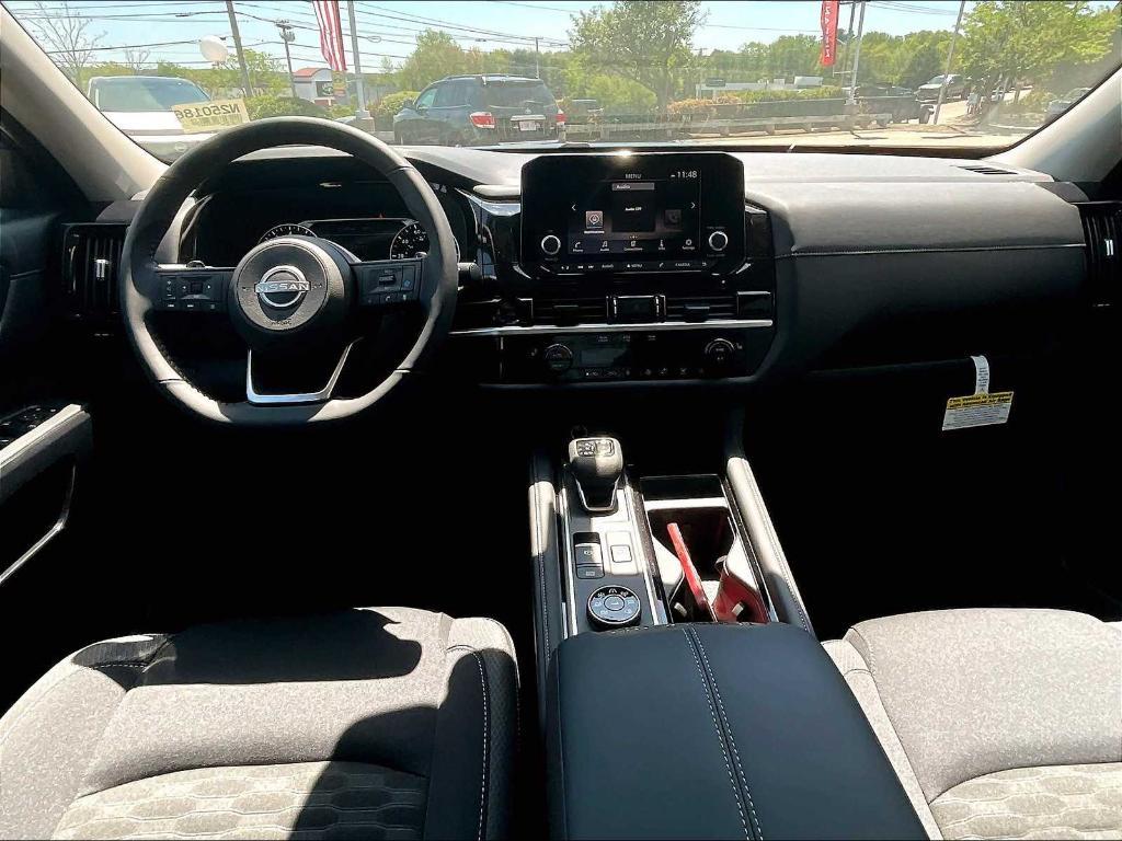 new 2025 Nissan Pathfinder car, priced at $44,535