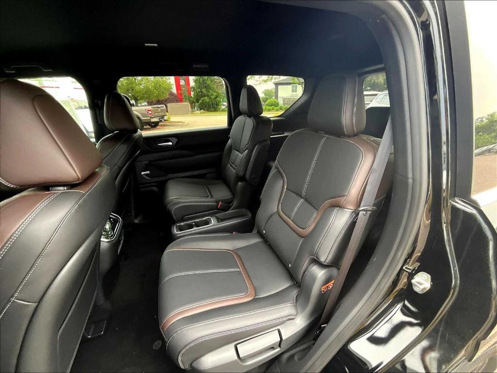 new 2025 Nissan Armada car, priced at $67,844