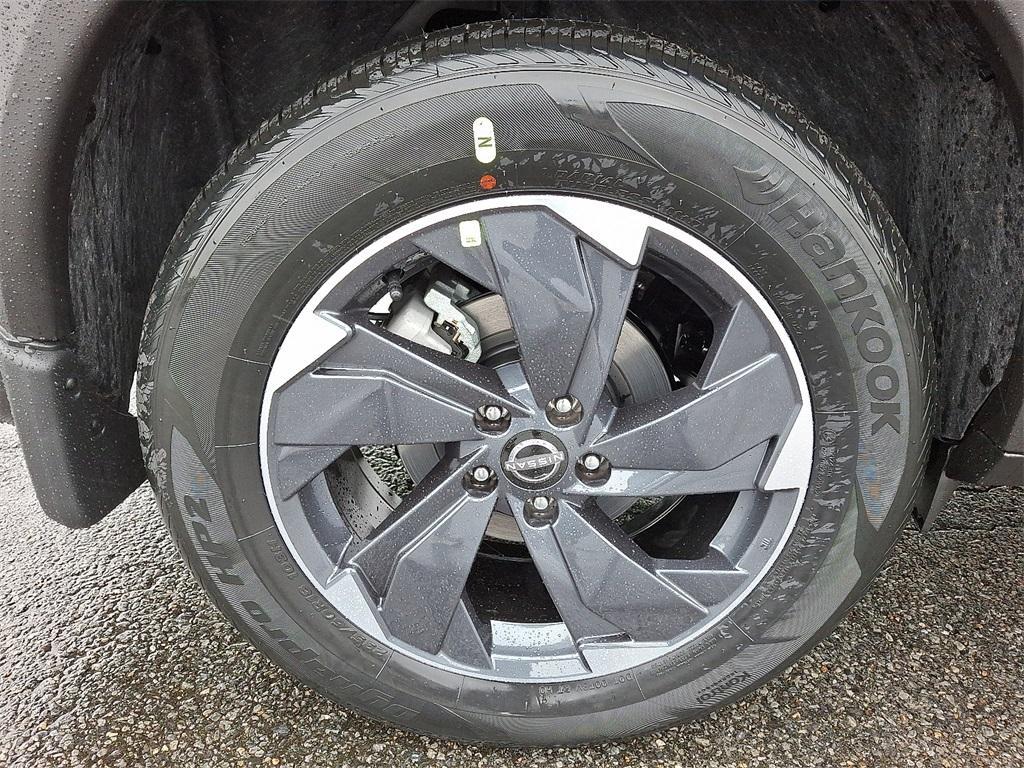 new 2025 Nissan Rogue car, priced at $31,703