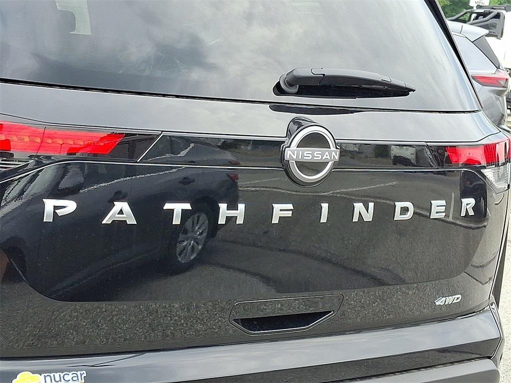new 2025 Nissan Pathfinder car, priced at $40,481