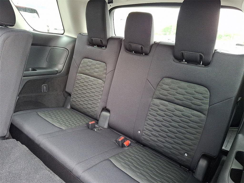 new 2025 Nissan Pathfinder car, priced at $40,481